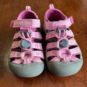 Toddler Keen Light Pink Size 8